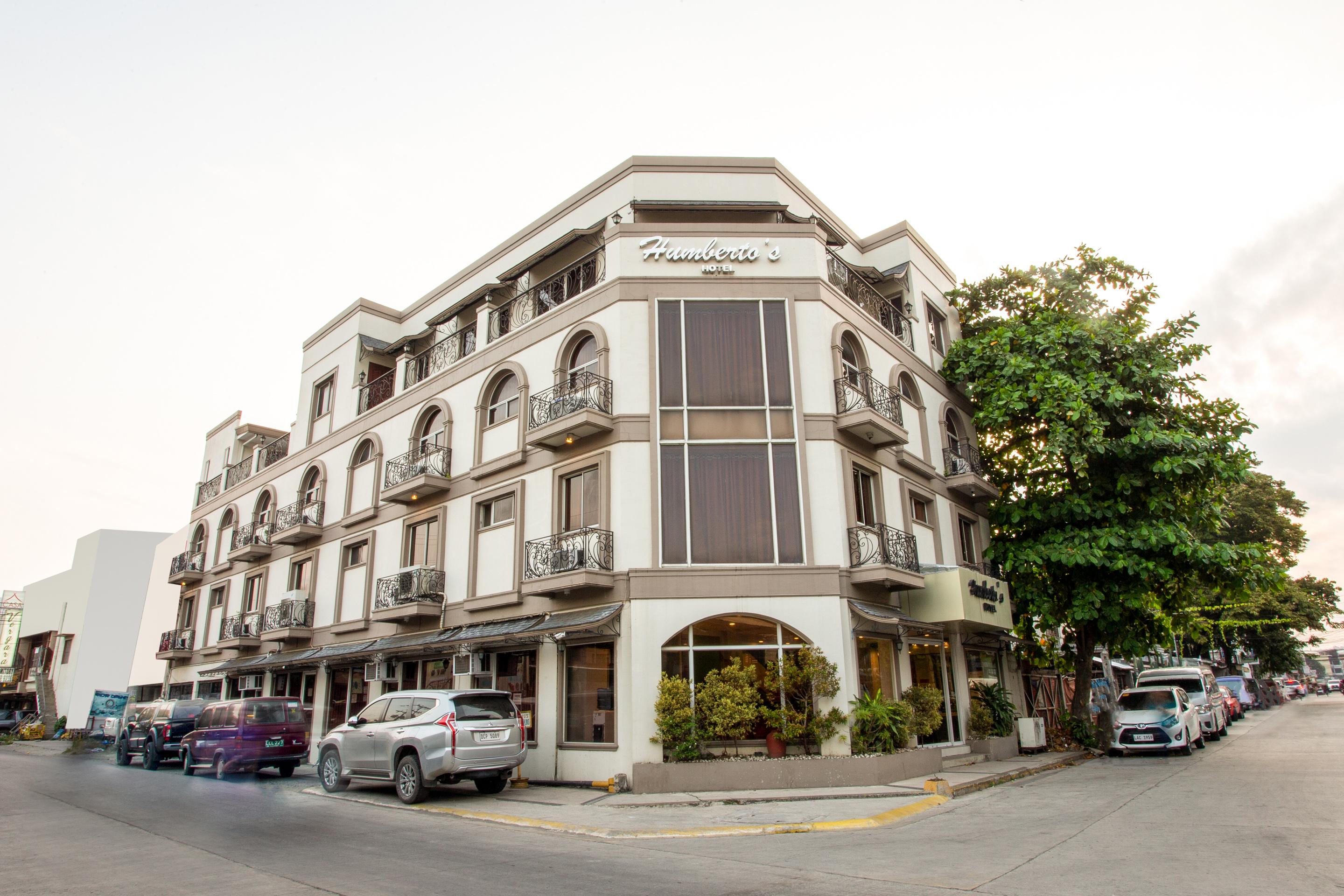 Oyo 414 Humberto'S Hotel Davao City Exteriör bild