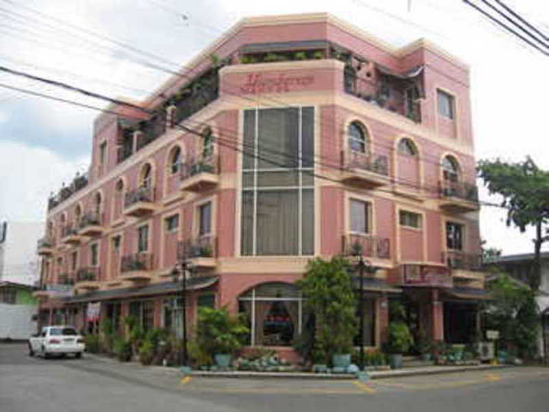 Oyo 414 Humberto'S Hotel Davao City Exteriör bild